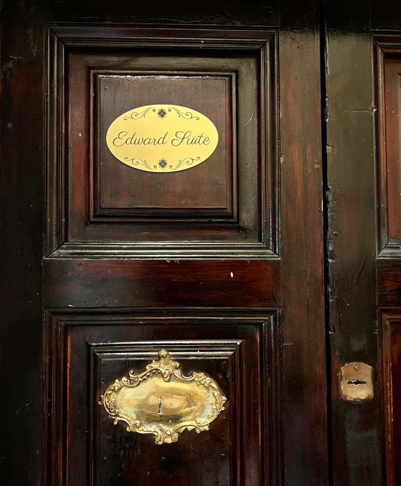 Edward Suite Florence Ngoại thất bức ảnh