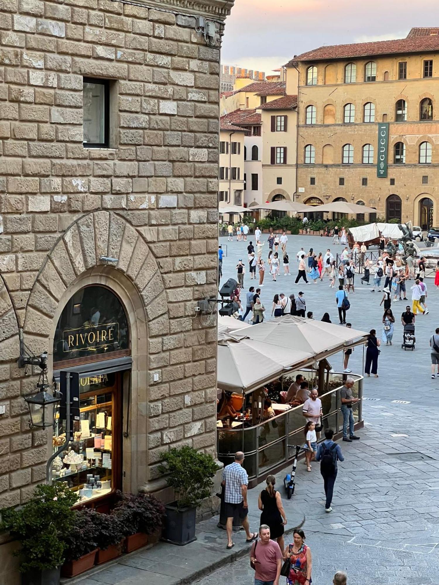 Edward Suite Florence Ngoại thất bức ảnh
